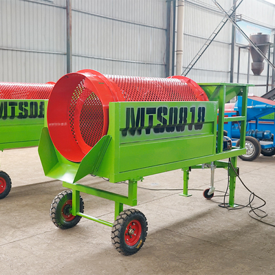 770KGの容量でカスタマイズされた小型モバイルスクリーニングコンポスト土壌 トラムルスクリーン
