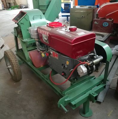 300mm 未満 飼料サイズ モバイル 木材切断機 ハンマーミール 粉砕機 ハーバルの磨き機