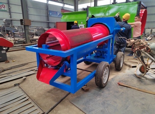 5〜10T/H 容量 高級鉱物加工のための移動金またはダイヤモンド・トランメルシート